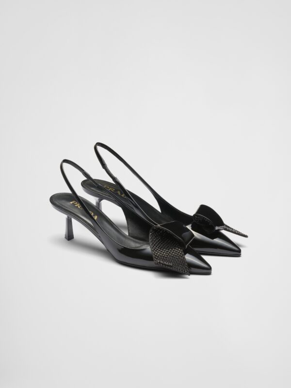 PATENT LEATHER SLINGBACKS