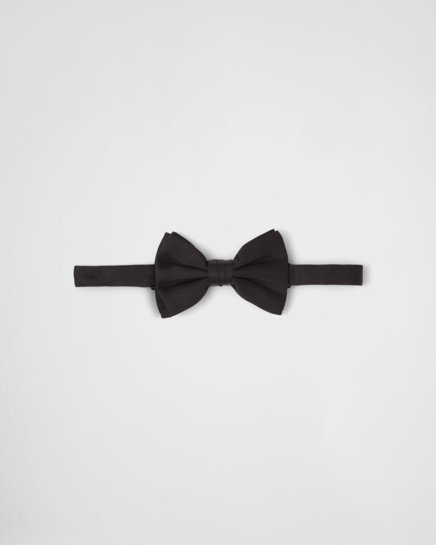 LARGE BOW TIE