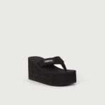 WEDGE SANDAL