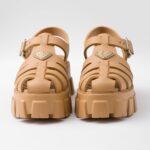 RUBBER MONOLITH SANDAL