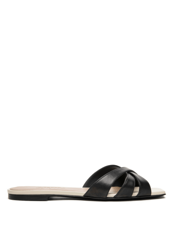 NEREA SIERRA FLAT