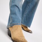 WAXED STATEMENT MULE COWBOY