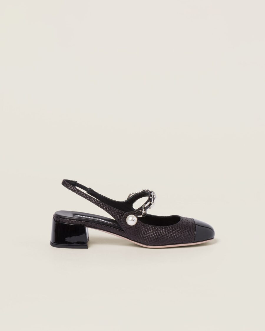 PATENT LEATHER AND RAFFIA SLINGBACK PUMPS