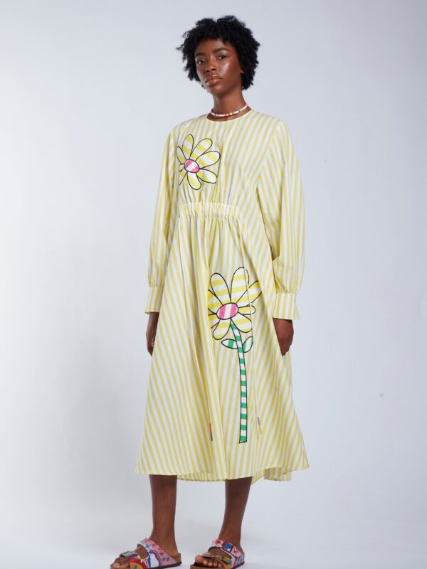 STRIPED FLOWER APPLIQUE DRESS
