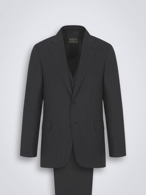 ESSENTIAL BLACK SUPER SUIT