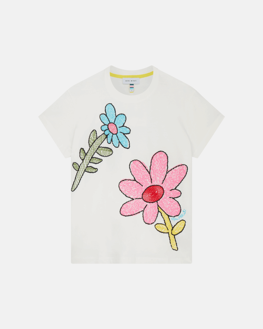 EMBROIDERED FLOWER TEE