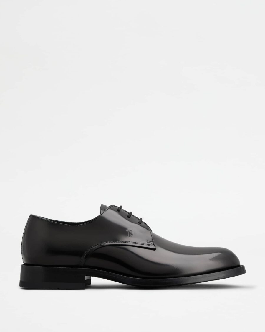 LACE UP SHOES