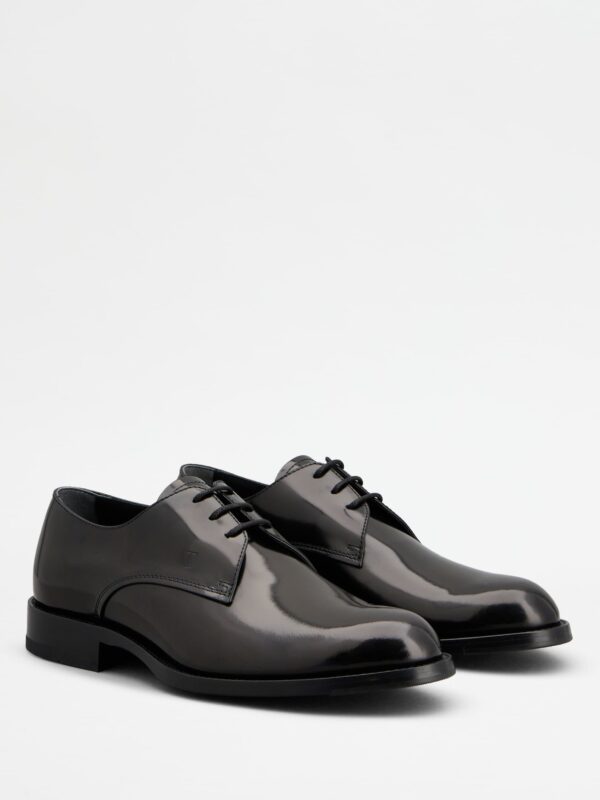 LACE UP SHOES
