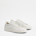 SNEAKERS IN LEATHER