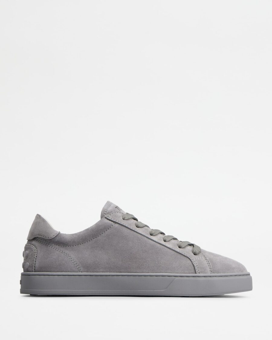 SNEAKERS IN SUEDE