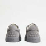 SNEAKERS IN SUEDE
