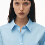 halo print cropped button-up shirt