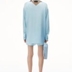 logo cutout shirt in silk charmeuse