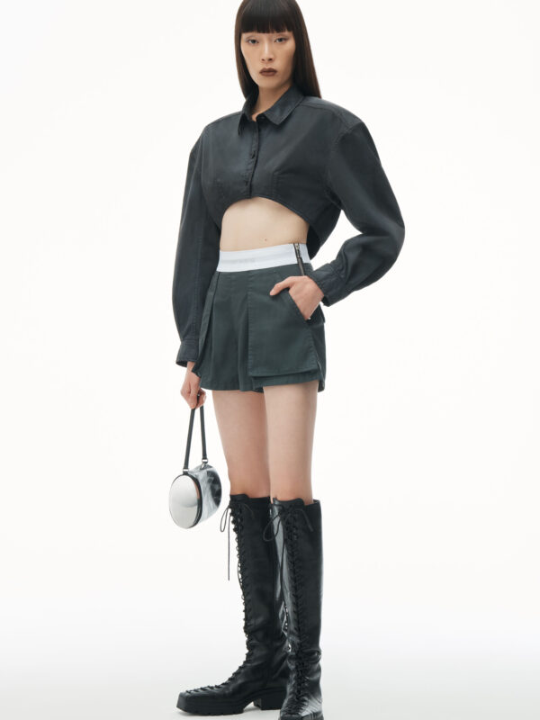 high-waisted cargo rave short