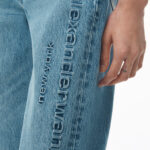 ez mid rise jean with embossed logo