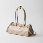 MEDIUM LEATHER HANDBAG