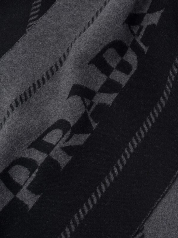 WOOL SCARF WITH LOGO