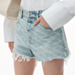 LOGO BLEACHED DENIM SHORTS