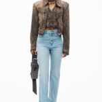 HIGH WAISTED JEANS