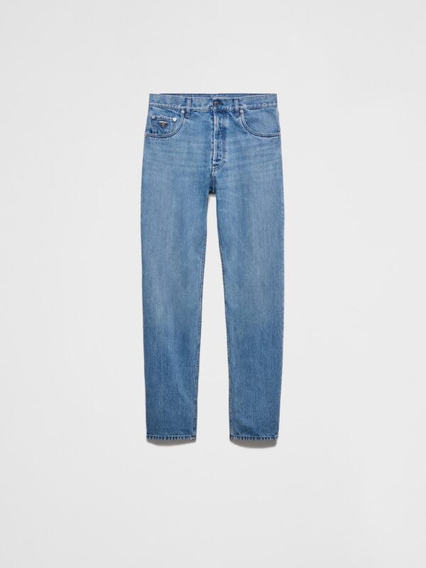 LOW-RISE JEANS