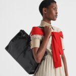 LARGE LEATHER HANDBAG