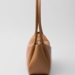MEDIUM LEATHER HANDBAG