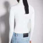 STAR TOP