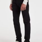 TAPERED JEANS