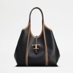 T TIMELESS TOTE BAG IN LEATHER