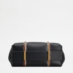 T TIMELESS TOTE BAG IN LEATHER