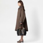 T TIMELESS TOTE BAG IN LEATHER