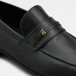 LOAFERS IN LEATHER