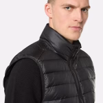 LIGHT DOWN PUFFER VEST