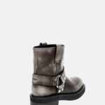 STEVE BOOTIES