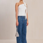 NOMI KNITTED TOP