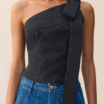 NOMI KNITTED TOP