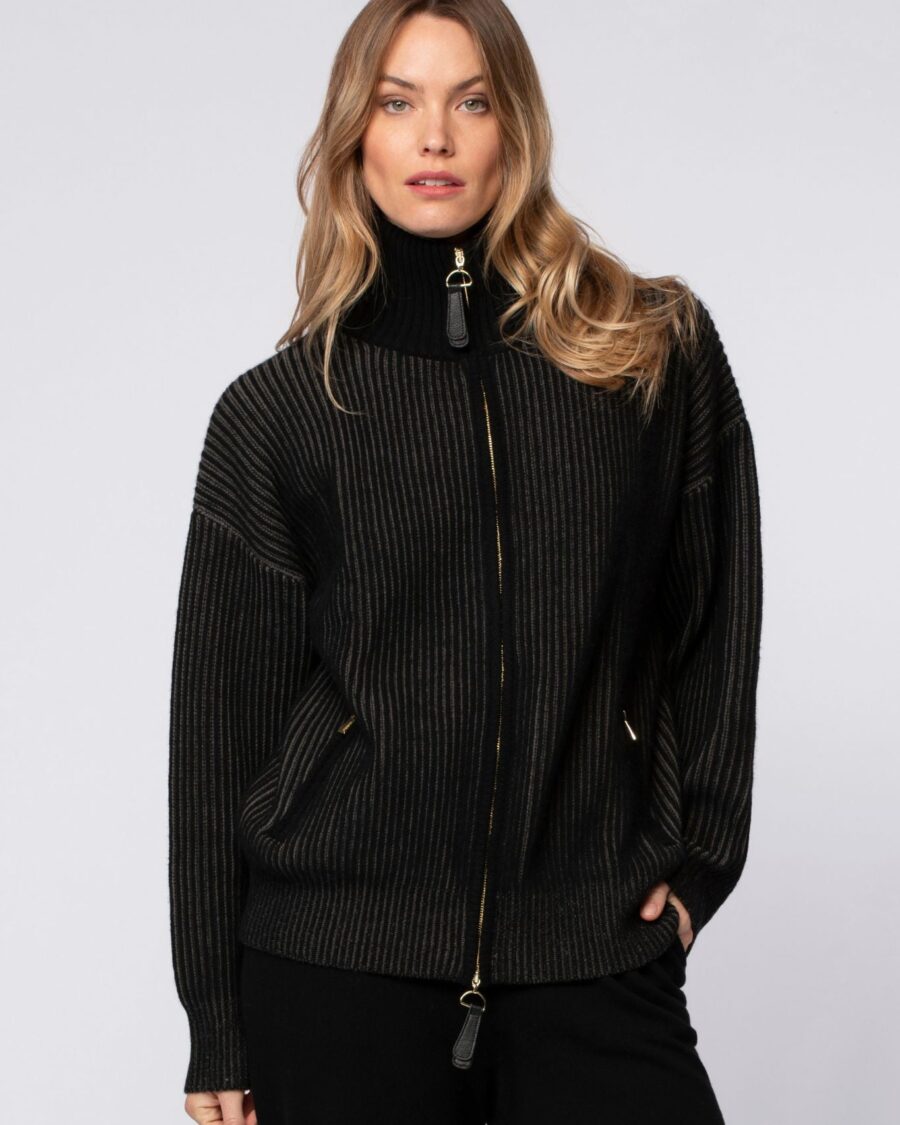 ZIPPED CARDIGAN