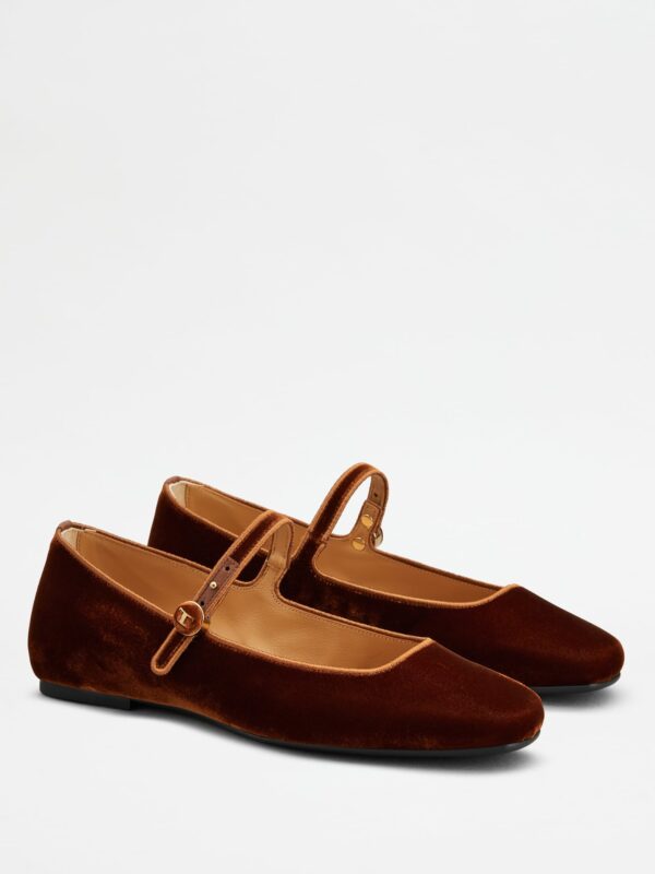 VELVET BALLERINAS