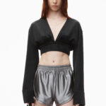 CROPPED JERSEY SATIN TOP