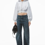 CROPPED ZIPPED HOODIE