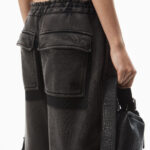 OVERSIZED CARGO SWEATPANTS