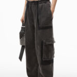 OVERSIZED CARGO SWEATPANTS