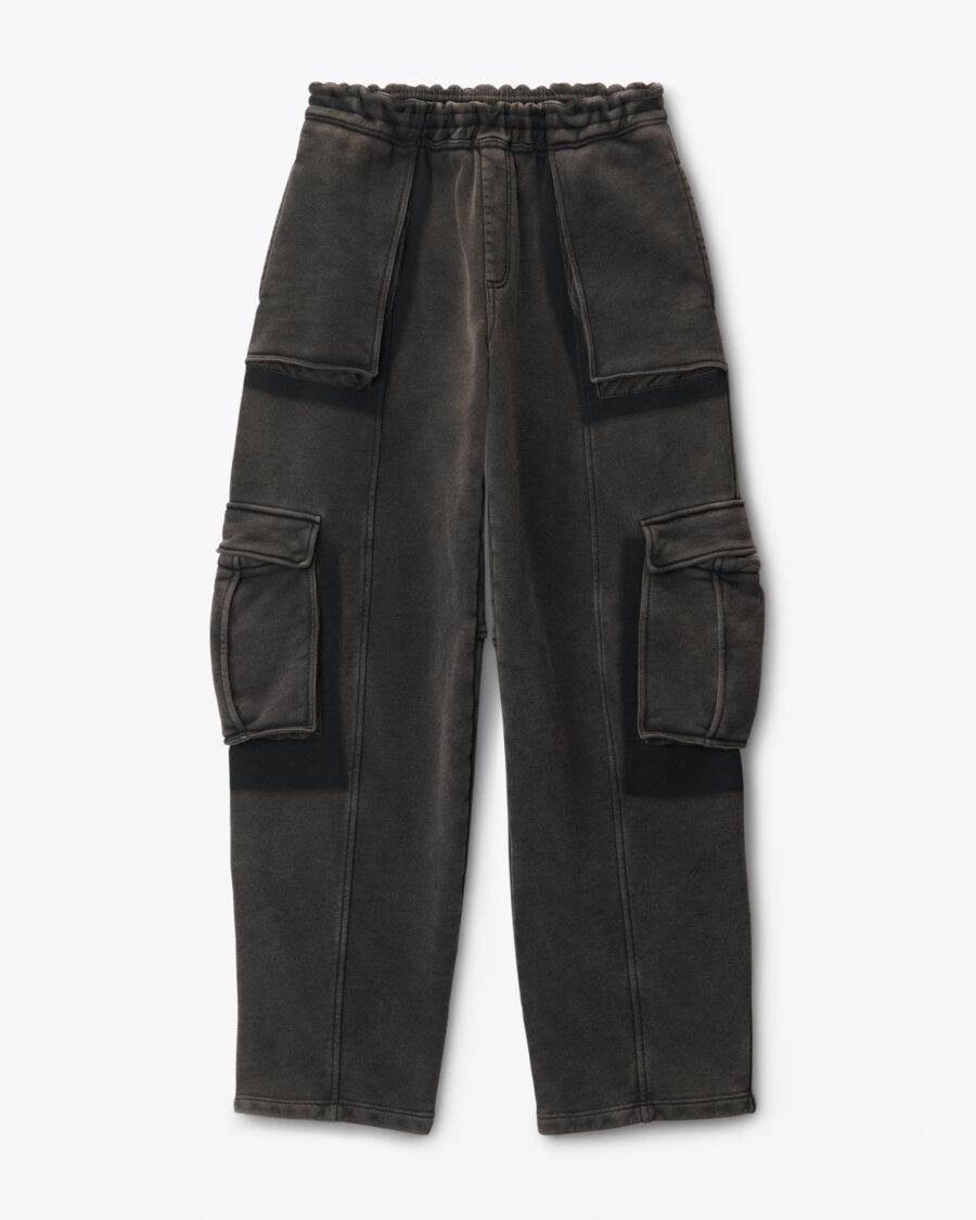 OVERSIZED CARGO SWEATPANTS