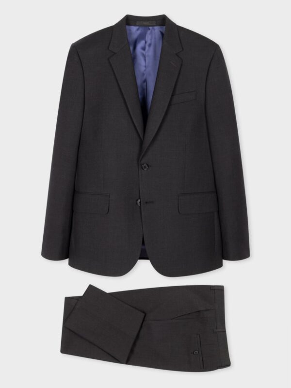 TAILORED SUIT