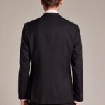 TAILORED SUIT