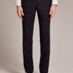 TAILORED SUIT