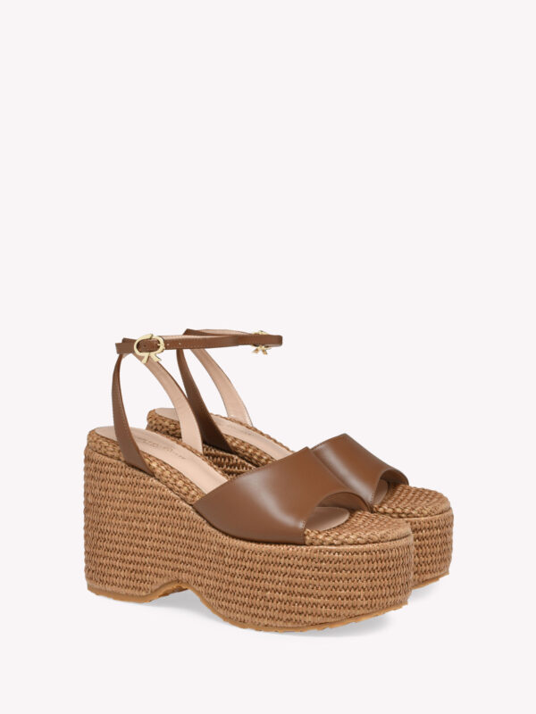 THALIA 110 PLATFORMS
