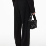 LOGO BAND PLEATED PANTS