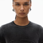 BABY TEE IN PLUSH VELOUR