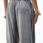 TRACK PANTS IN CRUSHED VELOUR